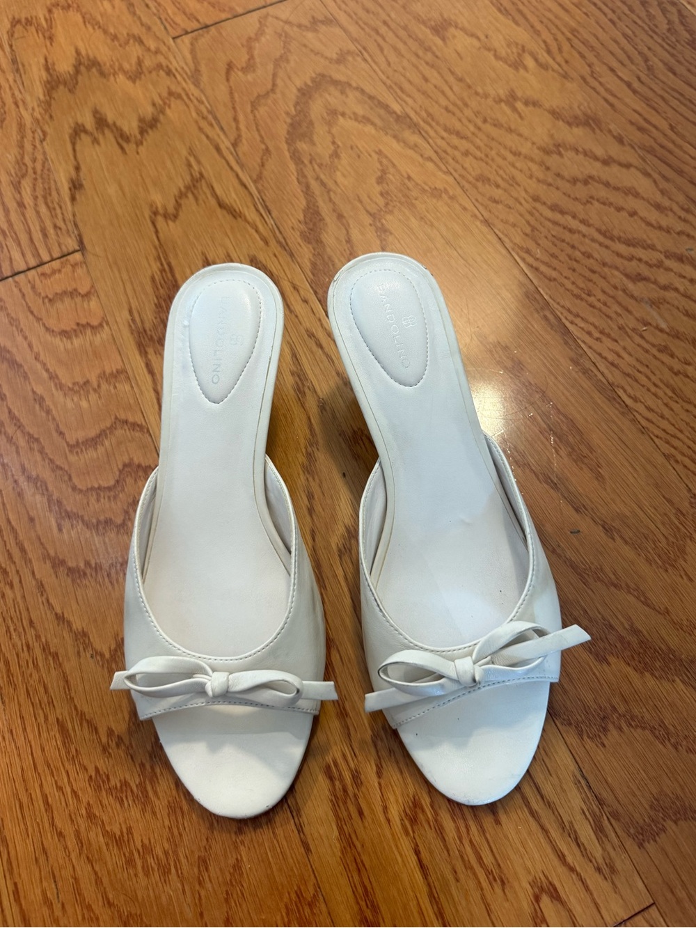 Bandolino White Bow Slip-On Sandals - Women's
